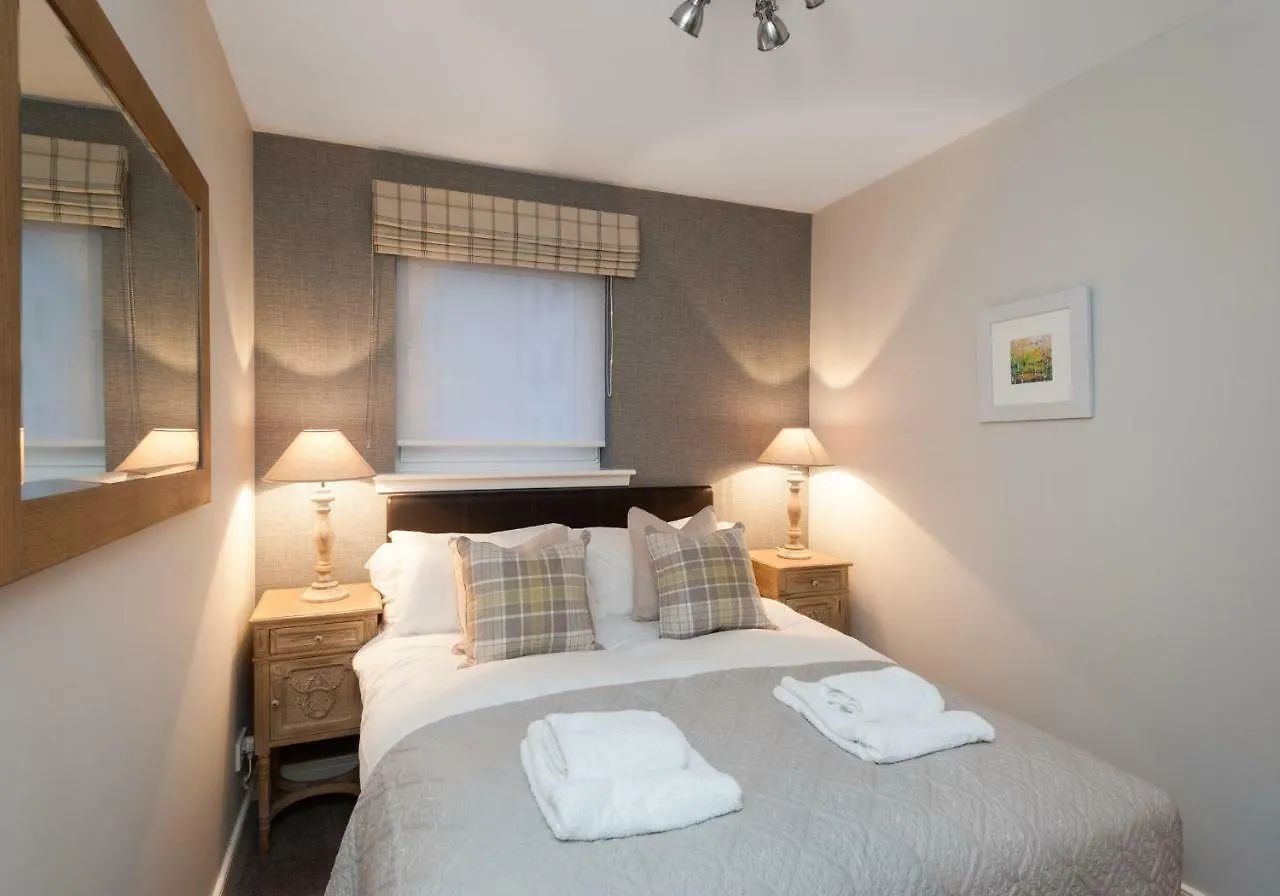 The Botanist Apartment Edinburgh Old Town 2 Bedroom Lift Parking United Kingdom